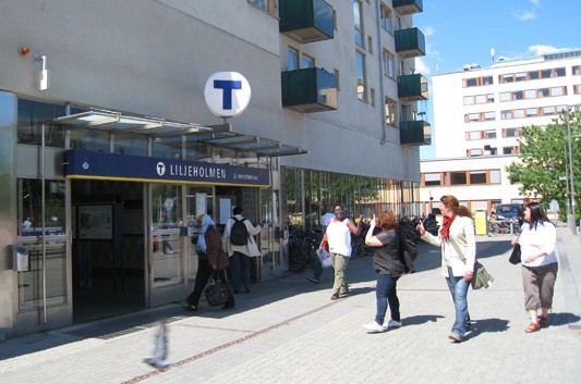 Mycket goda kommunikationer direkt inpå knuten